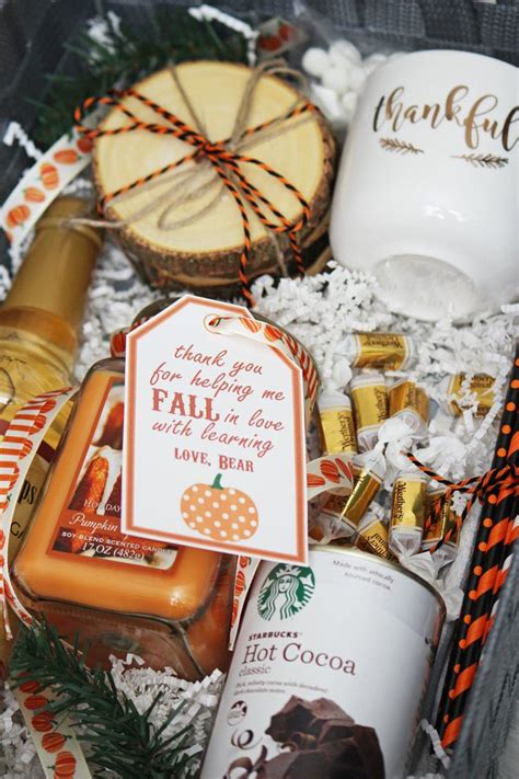 DIY fall gift basket — Hello Honey | Thanksgiving teacher gifts, Fall