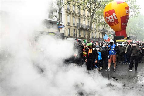Er Mai Paris La Cgt Attaqu E En Fin De Manifestation Bless S