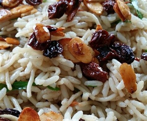 Armenian Rice Pilaf With Raisins And Almonds Recipe Recipes Almond