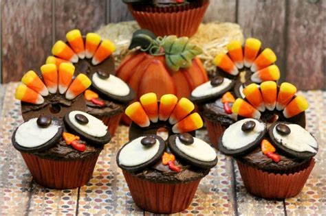 Obviously not every chain offers them, so you'll need to search for the best deals. 50+ of the best Thanksgiving Dessert Recipes - Good Living ...