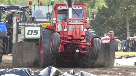 standard klasse 2 at test and tune day 2020 on brande pulling arena tractor pulling denmark