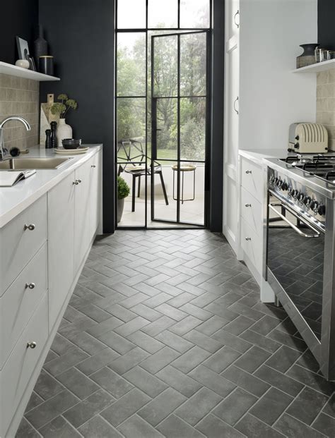 16 Small Kitchen Tile Ideas Styles Tips And Hacks To Make Your Space