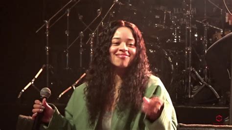 Ella Mai The Debut Tour 2019 Live Cologne Germany 1612019 Youtube