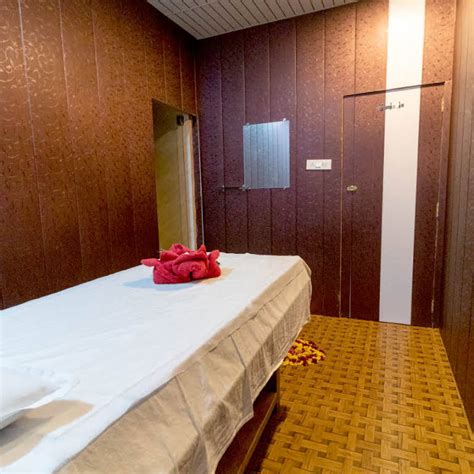 Oberoi Luxury Spa Health Spa In Andheri West