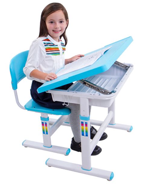 Ergonomic kids' chairs teach children to sit straight with planted feet as a habit. Kid Desk With Chair Design - HomesFeed