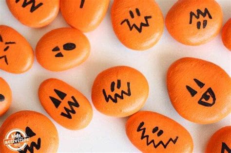 Easy Halloween Painted Rock Ideas For Kids