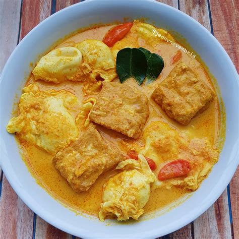 Tambahkan kacang tolo, labu siam, dan kol. Cara Membuat Sayur Tahu Telur - zaieadequate