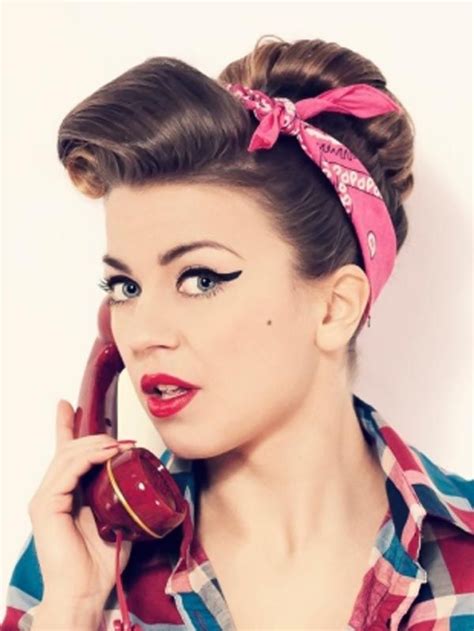 Pin Up Girls Hairstyle Which Haircut Suits My Face