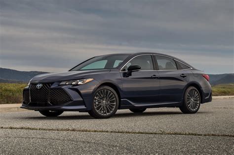 2021 Toyota Avalon Debuts With Awd And New Nightshade Edition Carbuzz