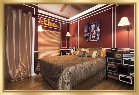 The Get A Clue Escape Room Game And Bedroom At The Great Escape Lakeside