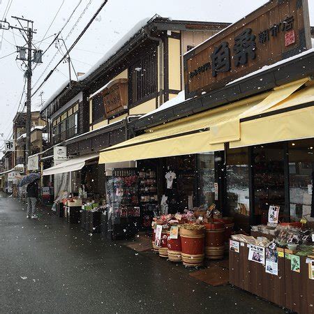 Hida-Takayama Miyagawa Morning Market: Top Tips Before You Go (with ...