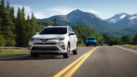 2018 Toyota Rav4 Hybrid Se Review Pcmag