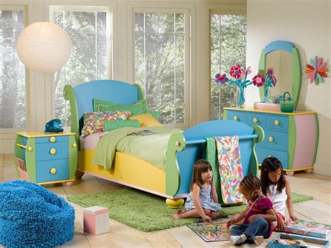 Check out these girl's bedroom design ideas for decor that's fun, fresh, and grows with your little one. Family Comes Together When Decorating Kid's Bedroom | My ...