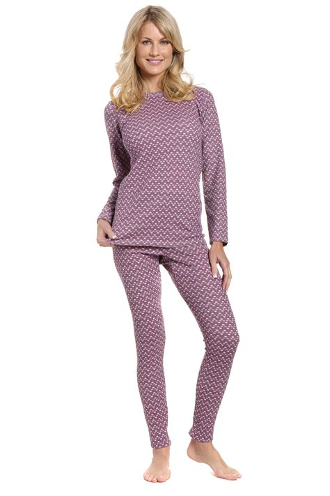 Womens Printed Extreme Cold Waffle Knit Thermal Top And Bottom Set Noble Mount