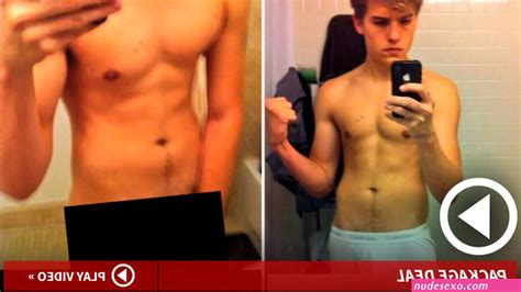 Dylan Sprouse Nude Nude Sexy Photos