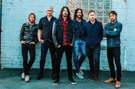 必聴 Foo Fighters（フー・ファイターズ）のおすすめ曲10選 Emo Stone