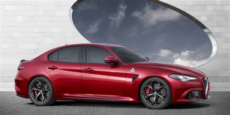 Alfa Romeos Giulia Sedan Is Finally Going Into Production