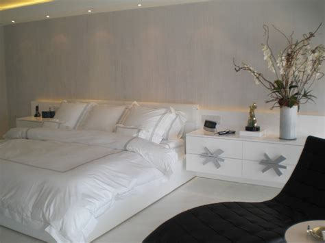 We did not find results for: master bedroom in white and silver