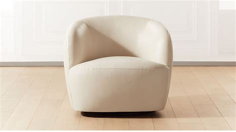 In fact, this chair is softer than i was expecting. Gwyneth Ivory Leather Chair | CB2 Canada