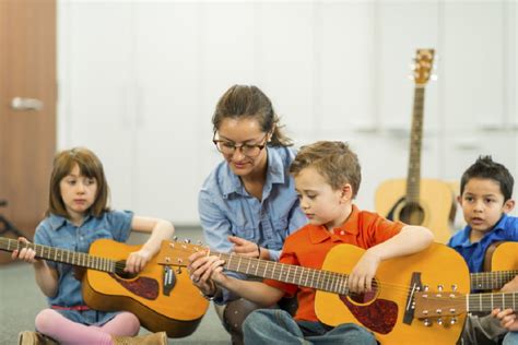Los Beneficios De La Educación Musical