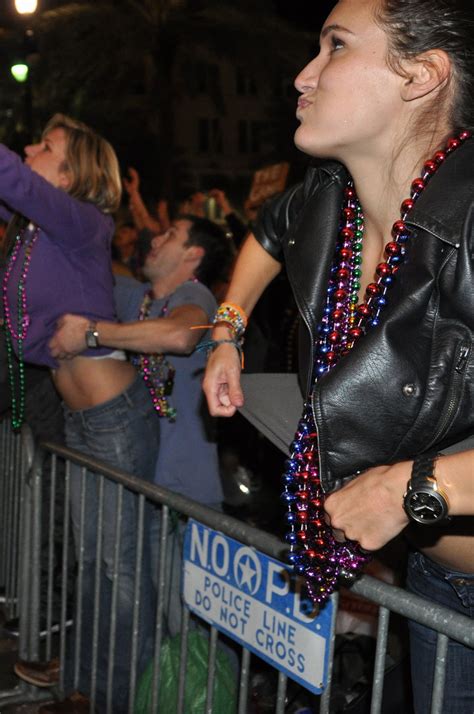 Mardi Gras Beads Throws