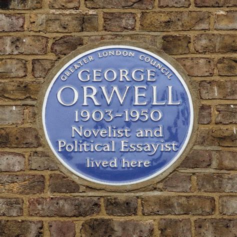 In London Blue Plaques Mark The Noted And Notorious The New York Times