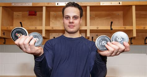 His 40 goals last season set the maple leafs' rookie record, and 32 at even strength led the nhl. Auston Matthews Scores Four Goals in NHL Debut - Rolling Stone
