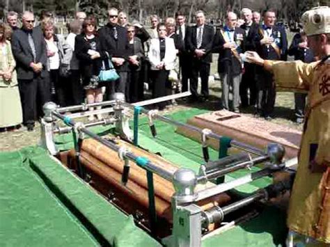 An estimated 80,000 people came to watch the funeral procession, lining the street and bearing handmade signs expressing their sorrow for the loss of the king. Funeral Service at the Grave for a Bishop - YouTube