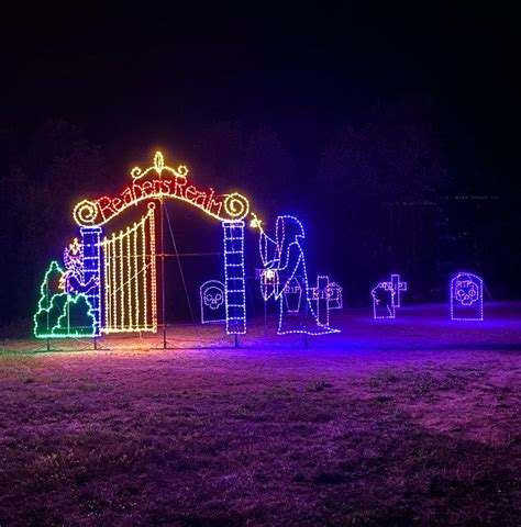 Halloween Light Show Lakeland Orchard And Cidery