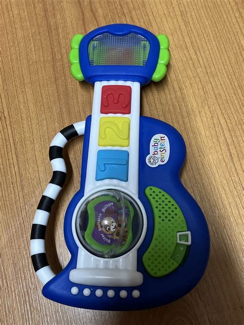 Baby Einstein Rock Light And Roll Guitar Retro Unit