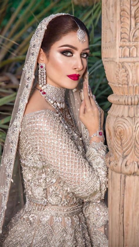 ayeza khan indian bridal makeup bridal dresses game of thrones characters bride celebrities