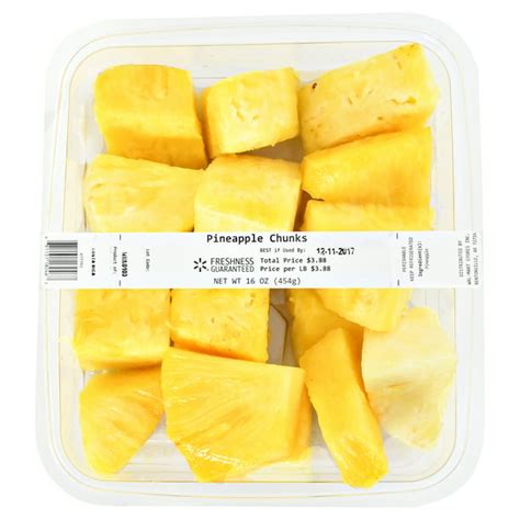 Freshness Guaranteed Pineapple Chunks 16 Oz
