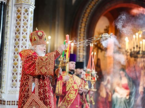 In Photos Orthodox Easter Celebrations Across Russia The Moscow Times