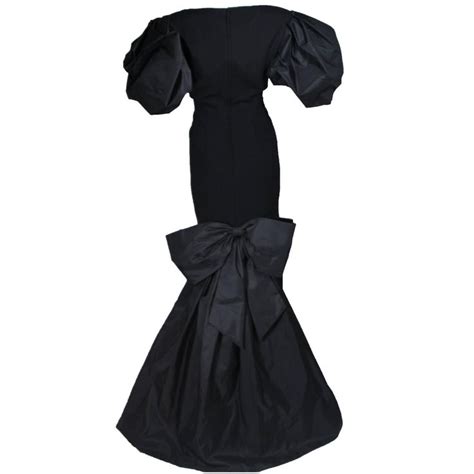 Victor Costa 1980s 1990s Black Gown With Puff Sleeve Bow Size 12 14