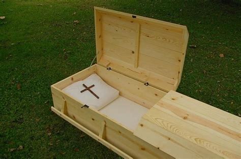 The Old Pine Box Simple Coffins Caskets And Urns Artofit