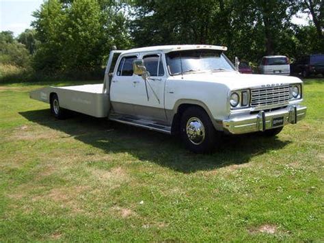 1988 toyota box truck 1 ton 2wd auto.,4cyl. Sell used 1977 Dodge 1-Ton Dually Car Hauler in Montello ...