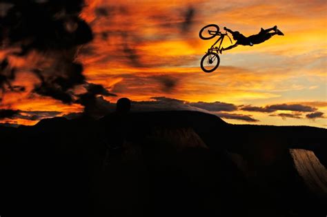 Sunset Bike Dirt Jump Superman Seatgrab Best Mountain Bikes