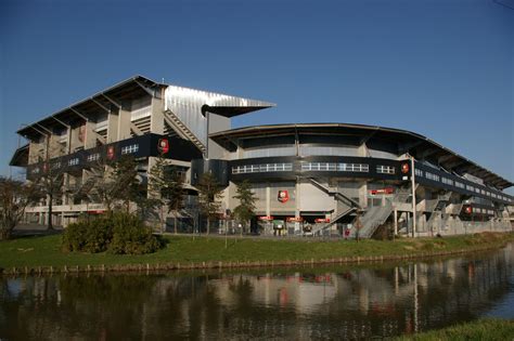 French national team plays here tomorrow and should be a great game. Roazhon Park (Stade de la Route de Lorient) - StadiumDB.com