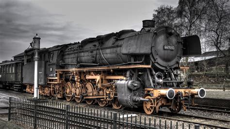 Best Wallpaper Classic Train Express