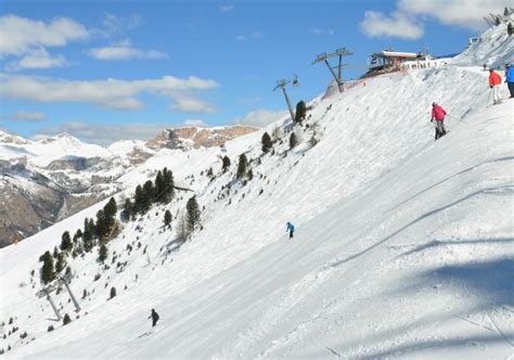 Dolomites Ski Resorts Italy Dolomites Ski Lifts Terrain