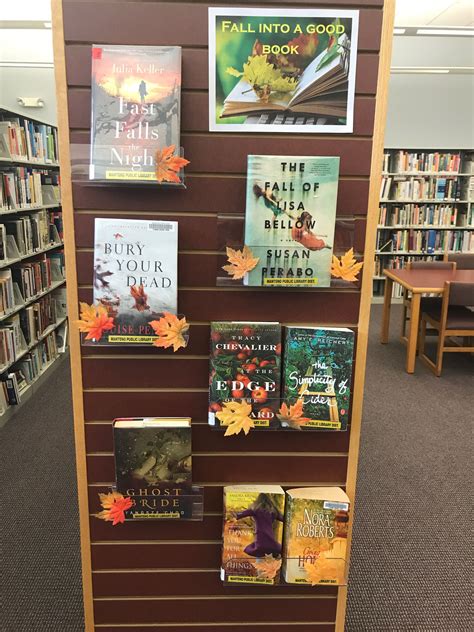 Fall Library Display End Cap | Library displays, Fall library displays, Merchandising displays