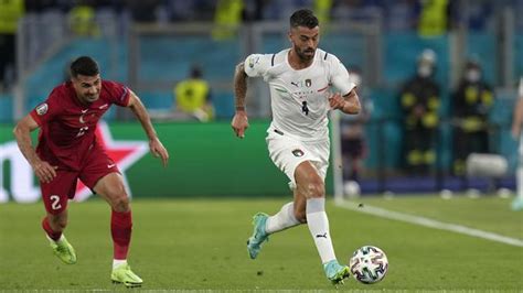 Leonardo spinazzola's move to inter milan is likely to affect ashley young's chances of joining the inter milan are set to sign roma defender leonardo spinazzola in a swap deal that will see striker. Liga Spanyol: Real Madrid Tertarik Datangkan Bintang ...