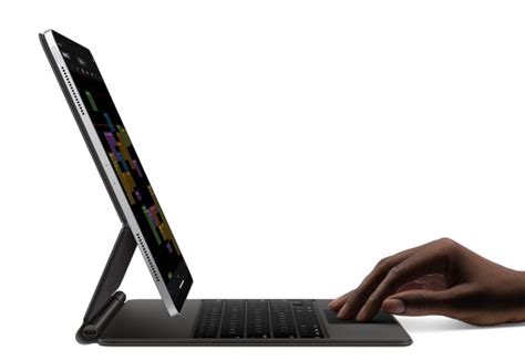 Apple Launches New Ipad Pro With Magic Keyboard And Touchpad Leafandcore