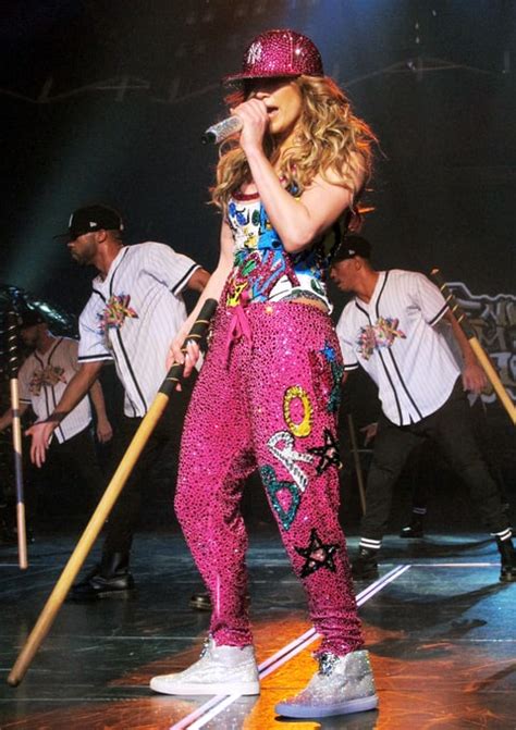 Les Costumes De Jennifer Lopez Pour Son Concert A Las Vegas