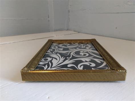 Picture Frame Vintage 5x7 Metal Brass Color Table Top Mantel Decor