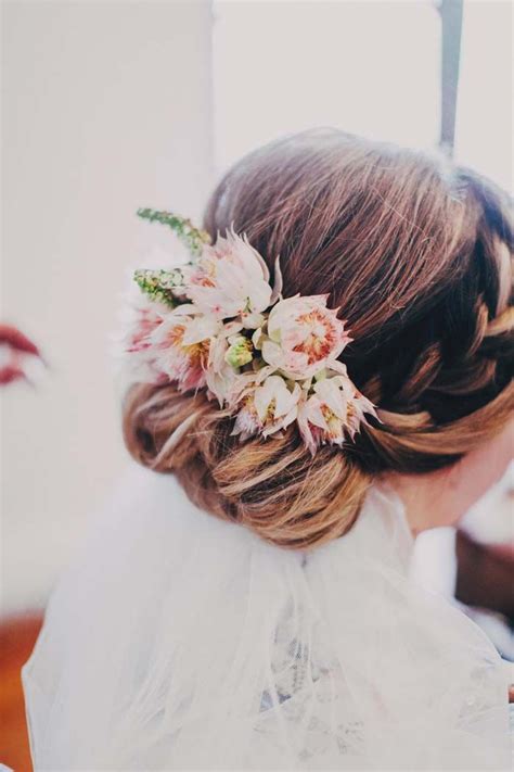 Here's 8 looks that you should keep on your low bun hairstyles that every it girl is rocking. 566 best Wedding Hair images on Pinterest | Bridal ...