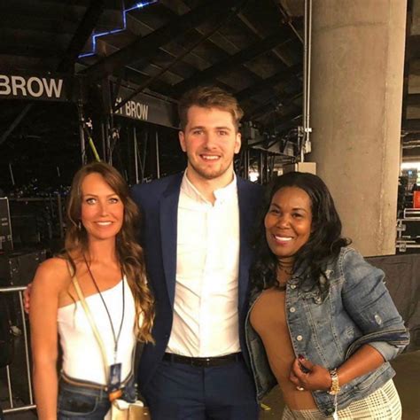 Stay up to date on the latest nba basketball news, scores, stats, standings & more. Luka Doncic Mom Gallery - Sports Gossip