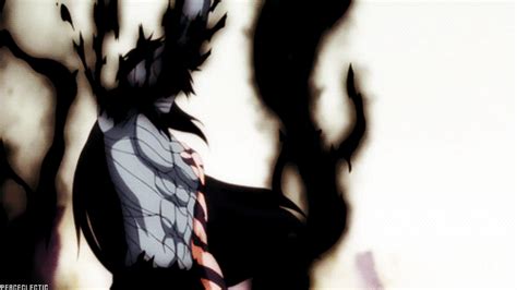 He's blood lusted and ready to destroy anything in his way. *Ichigo Mugetsu : The Final Getsuga Tenshou* - Ichigo ...
