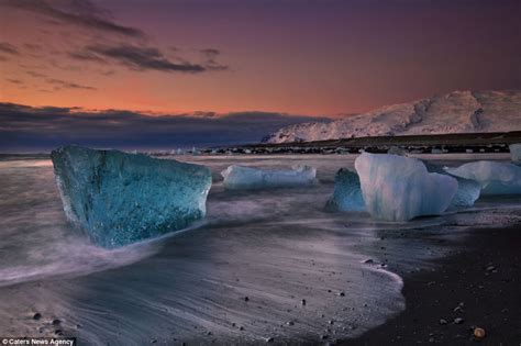 Fire And Ice Beachcomber Captures Stunning Natural Icescapes