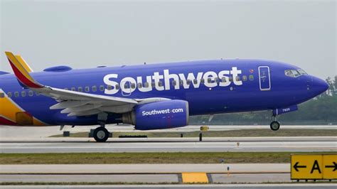 Actor Says Southwest Kicked Her Off California Flight Over ‘slut Shaming Outfit Incident The